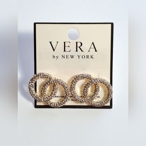 Rhinestone Interlocking Circle Stud Earrings